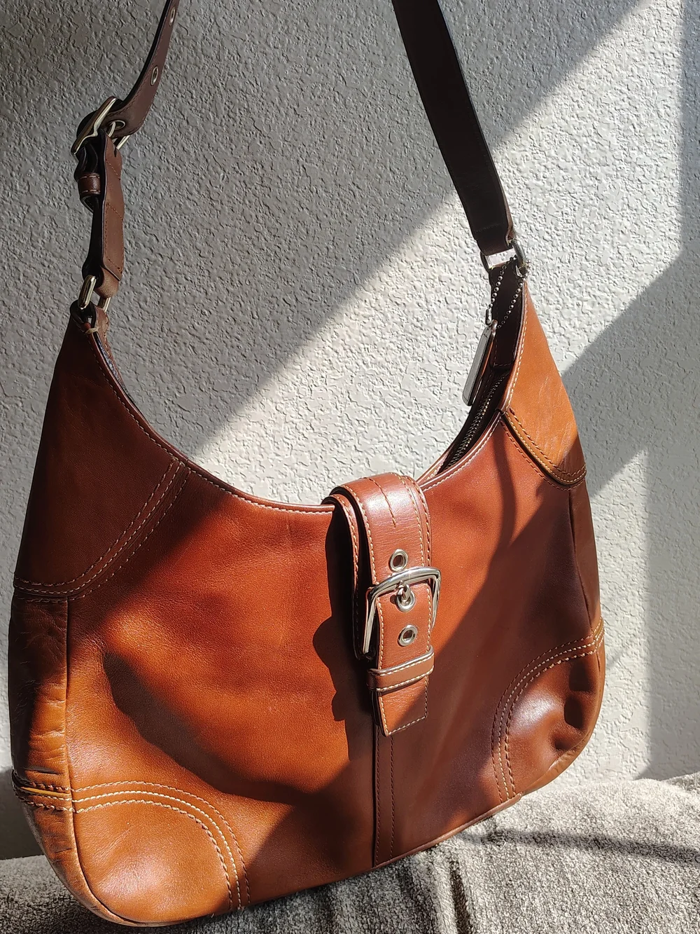 Vintage Coach Soho F12801 Brown Leather Buckle Hobo Bag Y2K